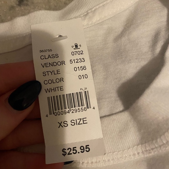 graphic t-shirt - Picture 2 of 3